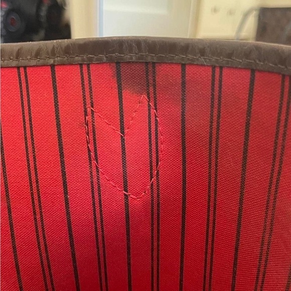 Louis Vuitton Damier Ebene Neverfull MM Authentic - Picture 5 of 8